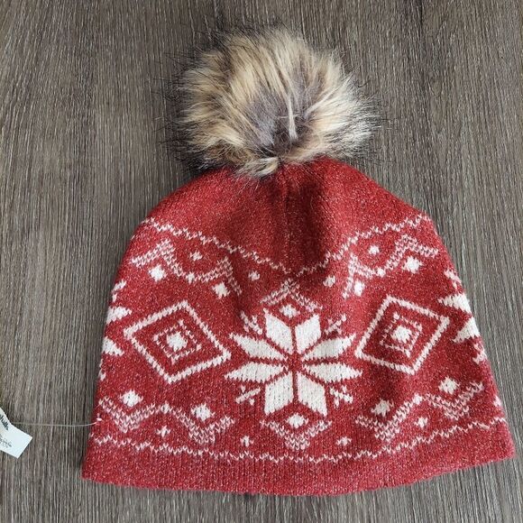 Christian Siriano New York Women's Snowflake Print Winter Pom Pom Beanie - Picture 1 of 4
